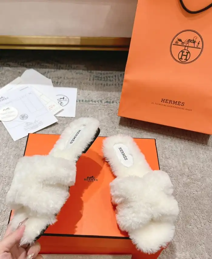 hype Hermes Slippers