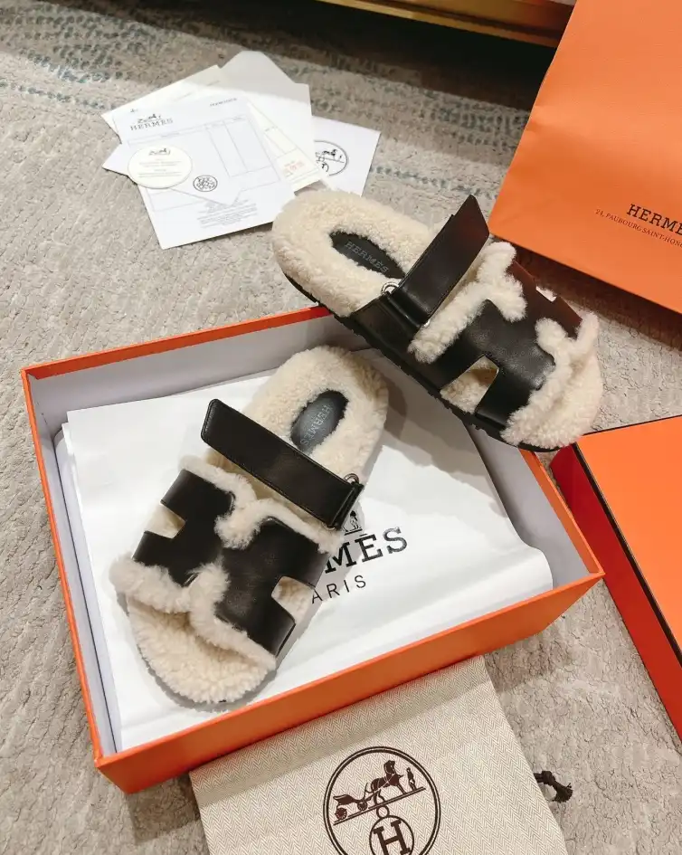 hype Hermes Slippers