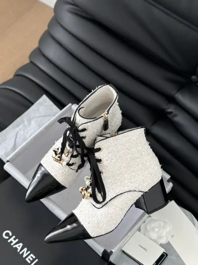 hype Chanel Boots