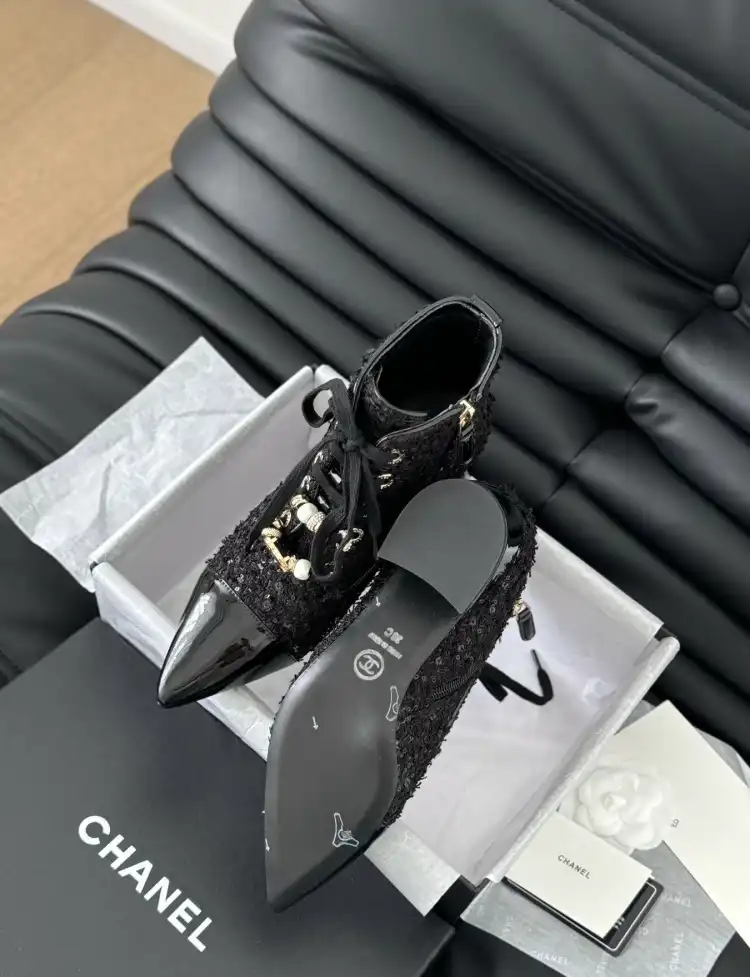 hype Chanel Boots