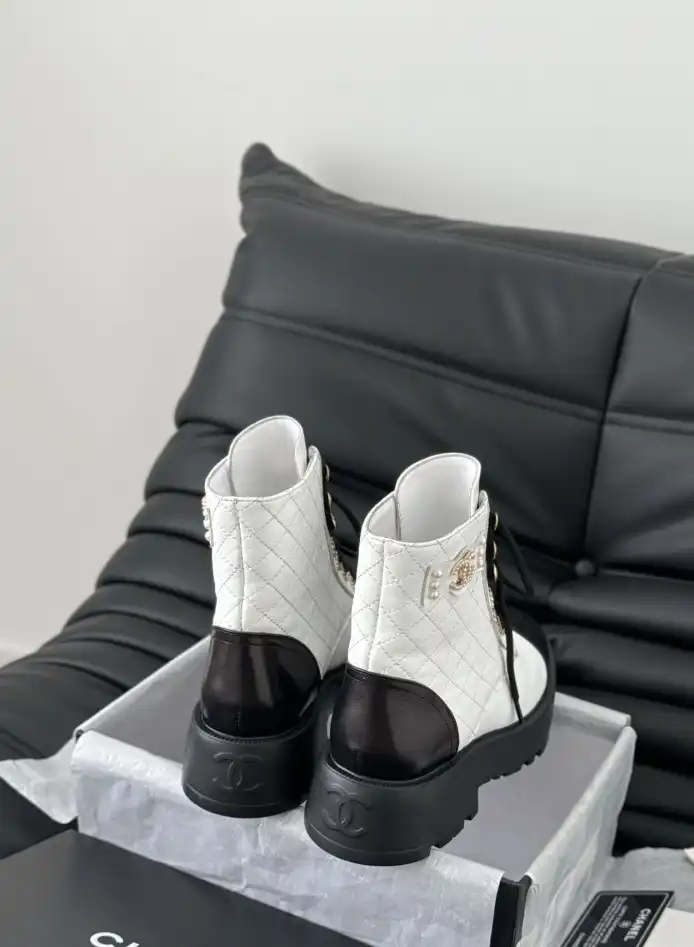 hype Chanel Boots