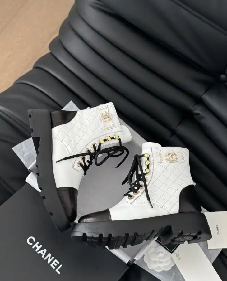 hype Chanel Boots