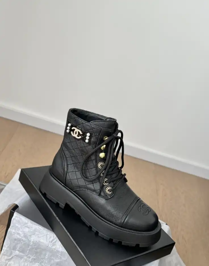 hype Chanel Boots