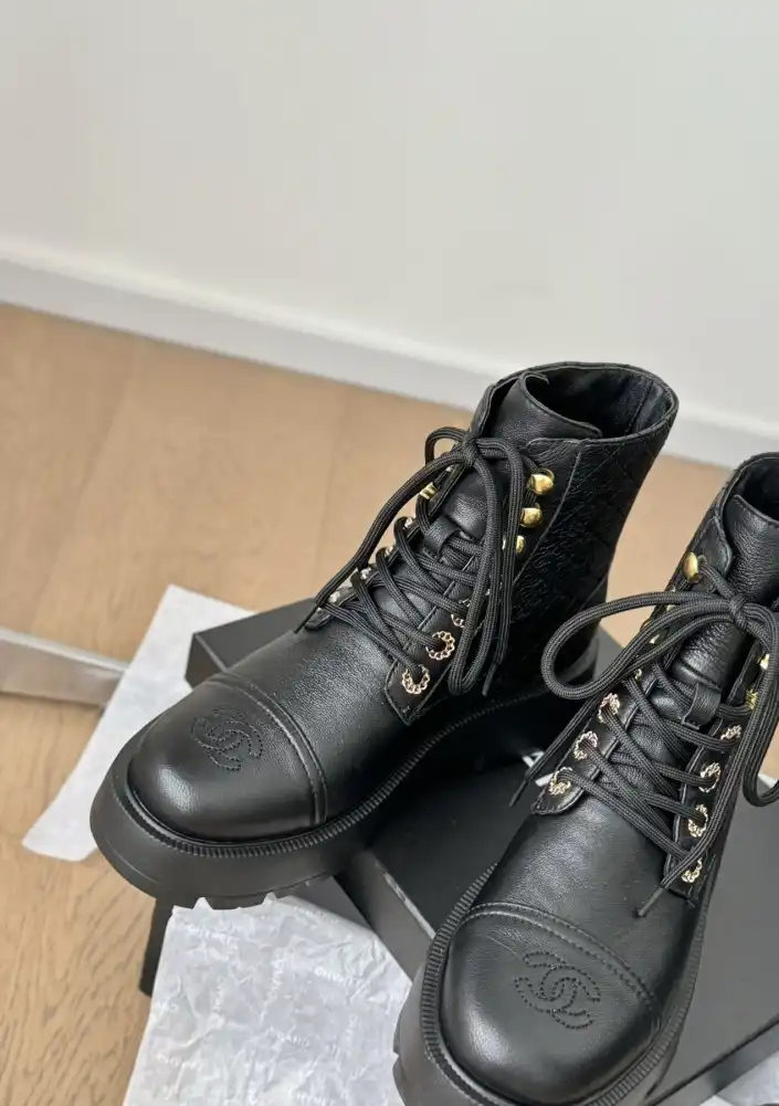 hype Chanel Boots