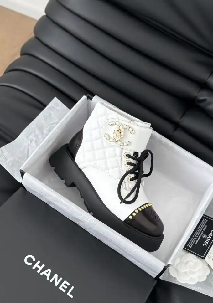 hype Chanel Boots