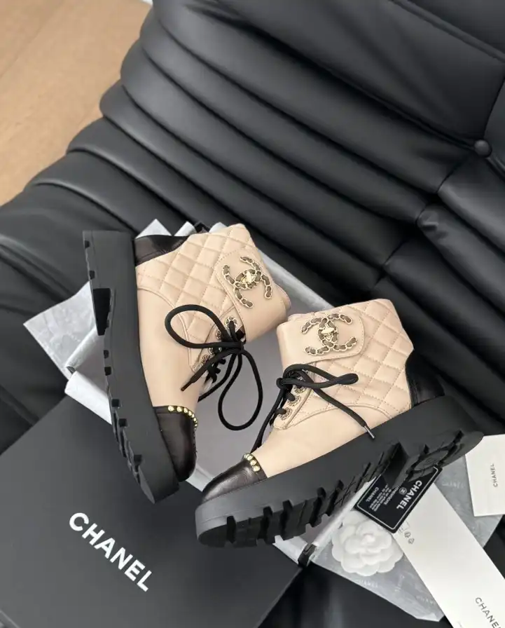 hype Chanel Boots