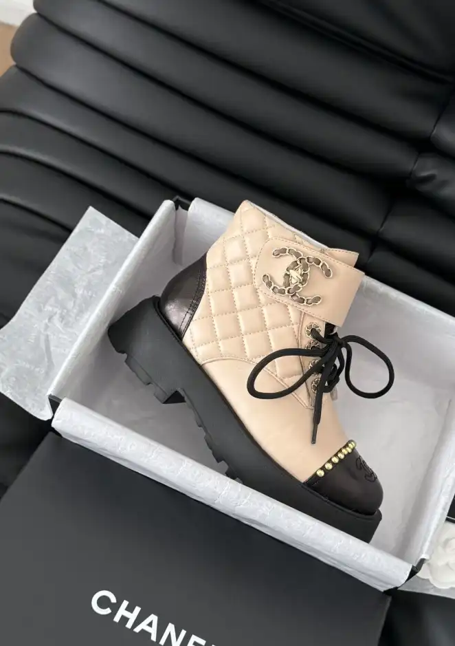 hype Chanel Boots