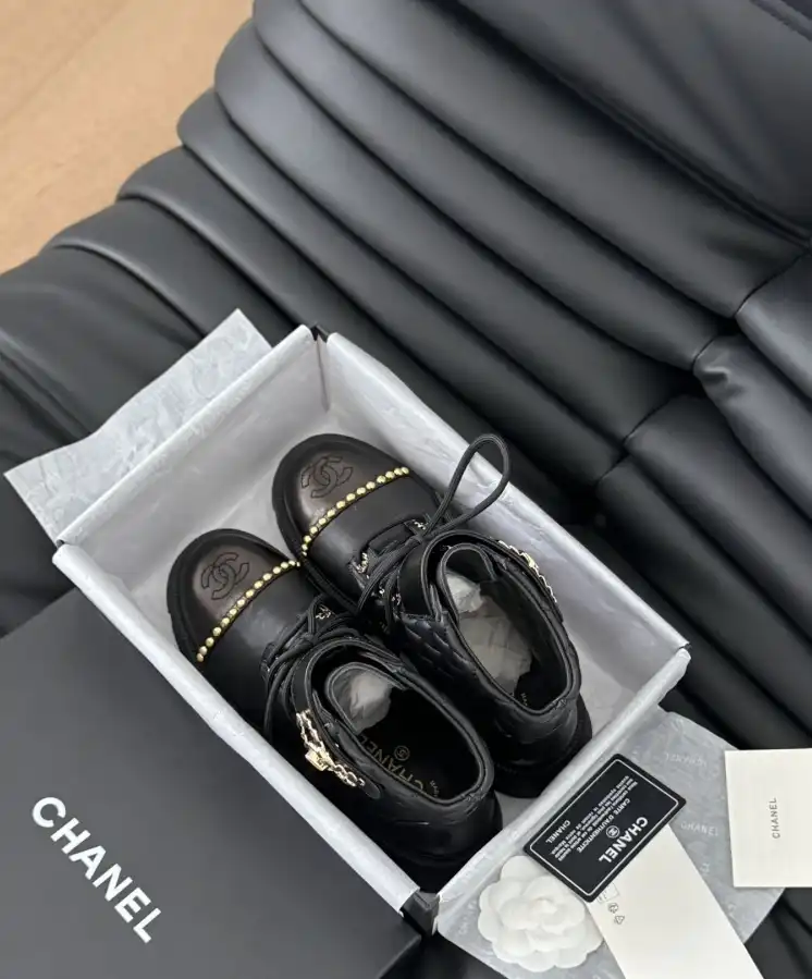 hype Chanel Boots