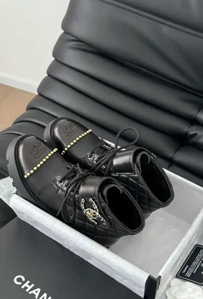 hype Chanel Boots