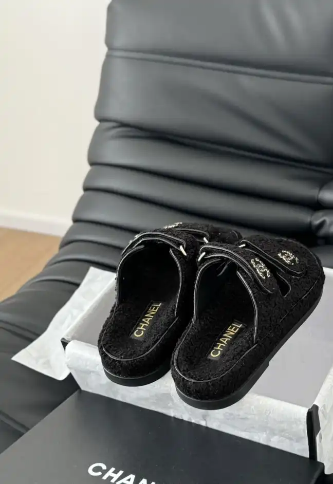 hype Chanel Sandals