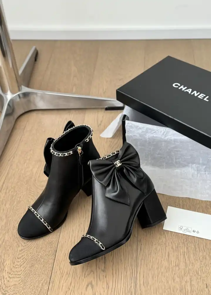 hype Chanel Boots