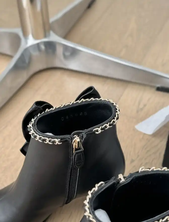 hype Chanel Boots