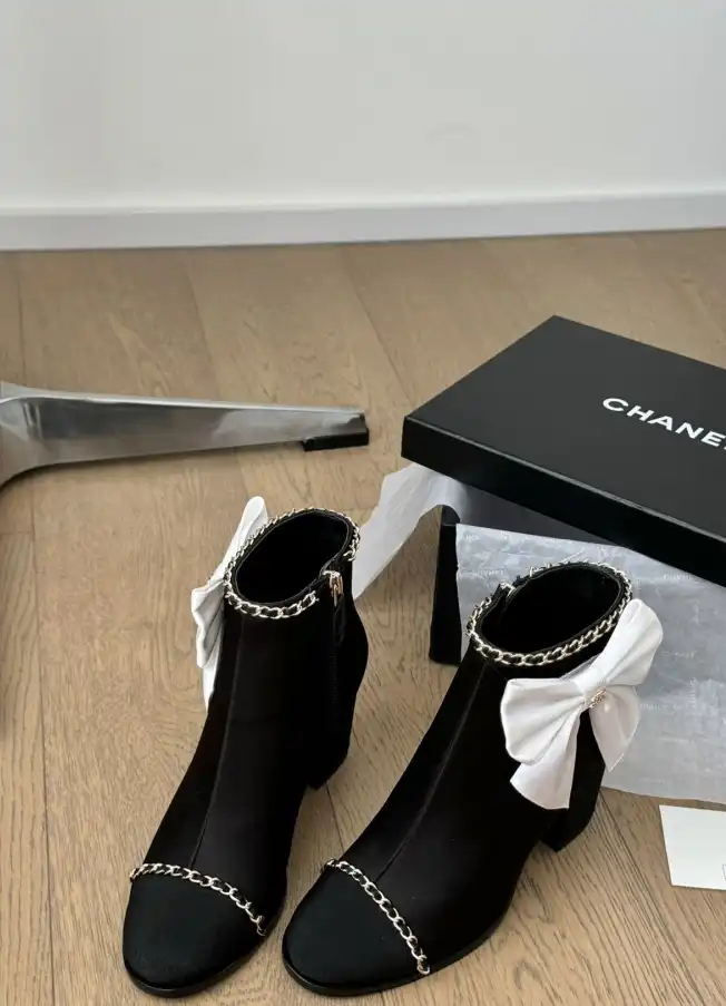 hype Chanel Boots