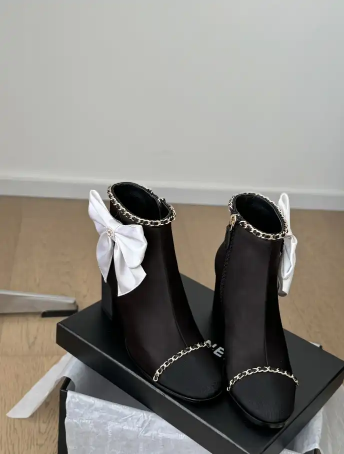 hype Chanel Boots