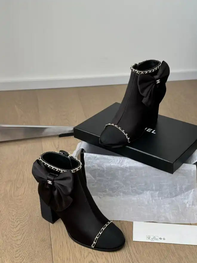 hype Chanel Boots