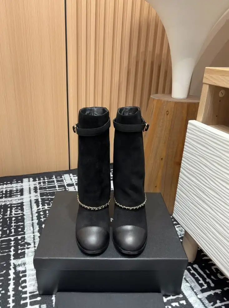 hype Chanel Boots