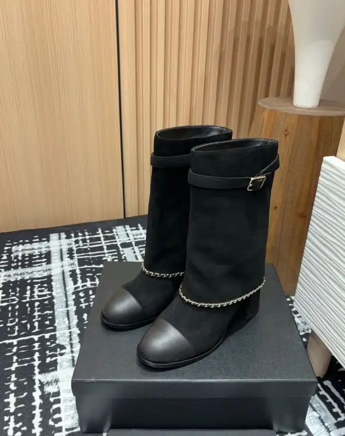 hype Chanel Boots