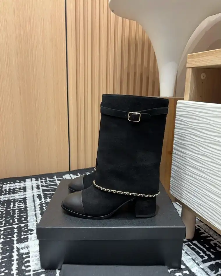 hype Chanel Boots