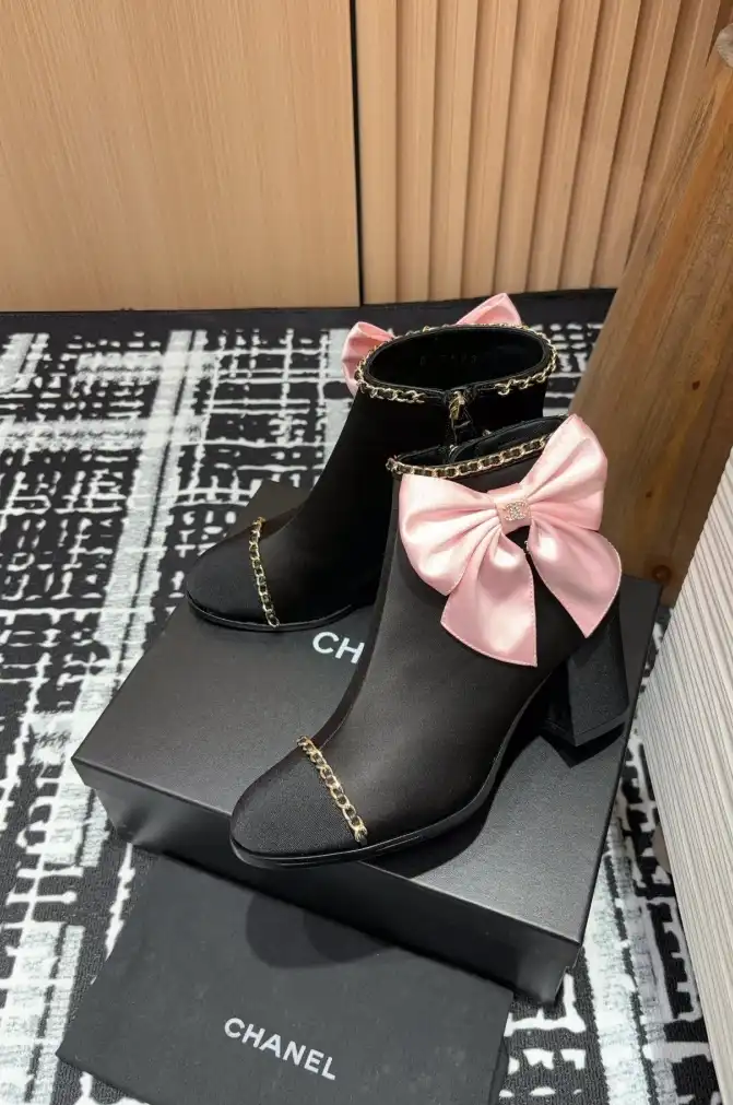 hype Chanel Boots