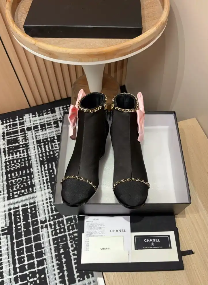 hype Chanel Boots