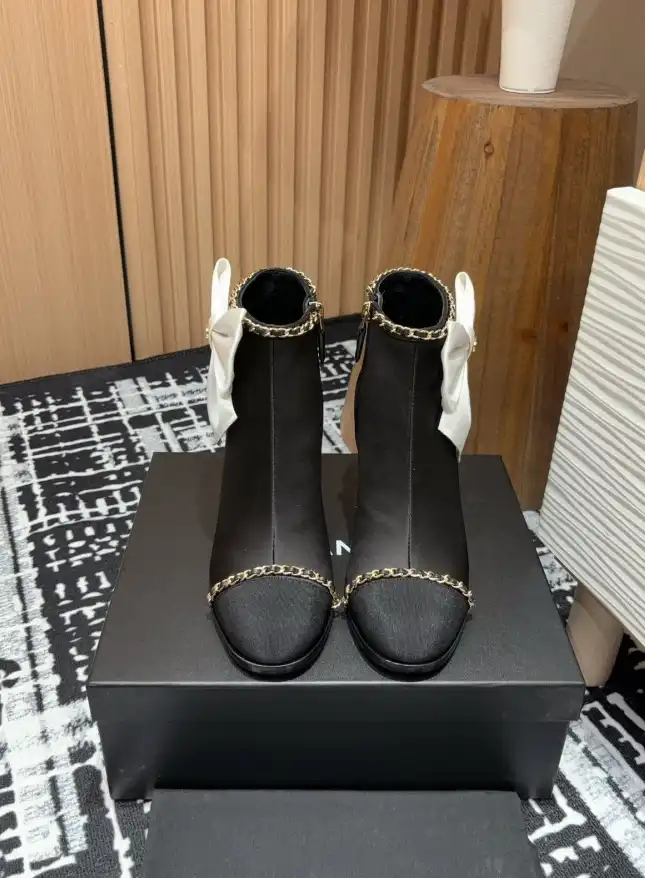 hype Chanel Boots