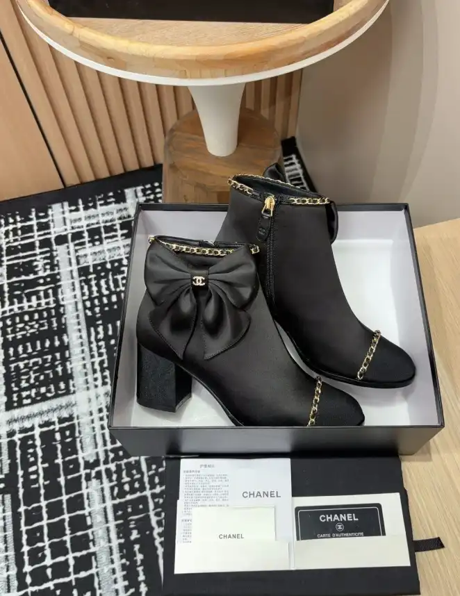 hype Chanel Boots