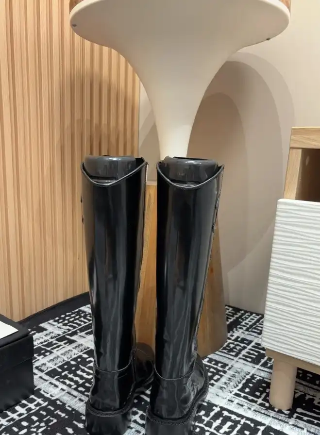 hype Chanel Boots