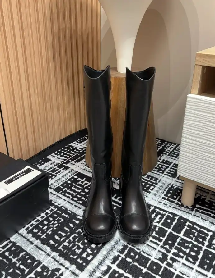 hype Chanel Boots