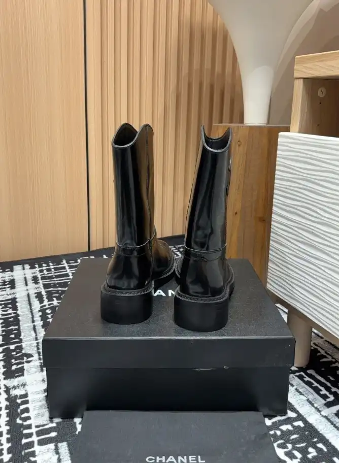 hype Chanel Boots