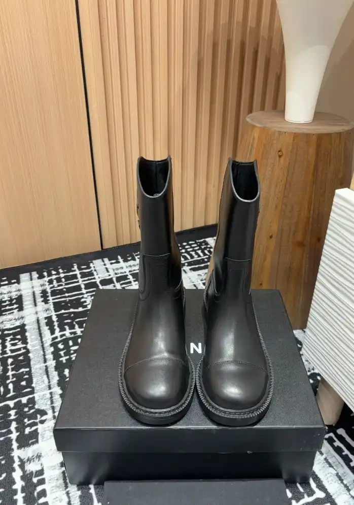 hype Chanel Boots