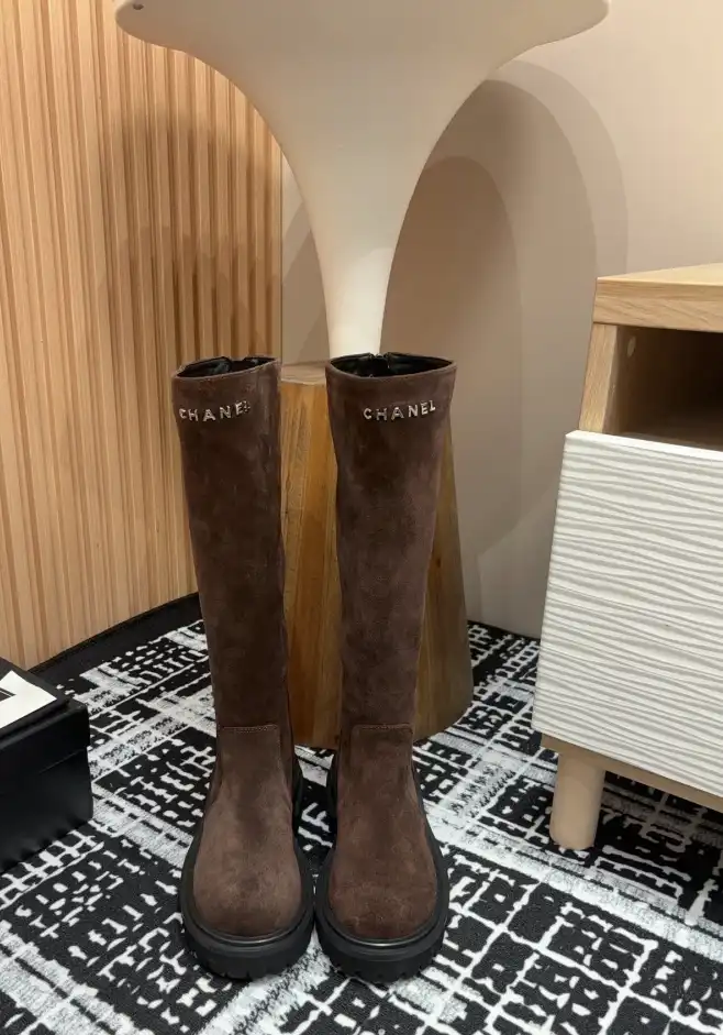 hype Chanel Boots