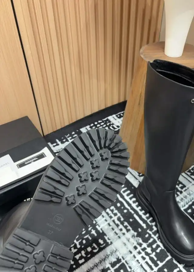 hype Chanel Boots