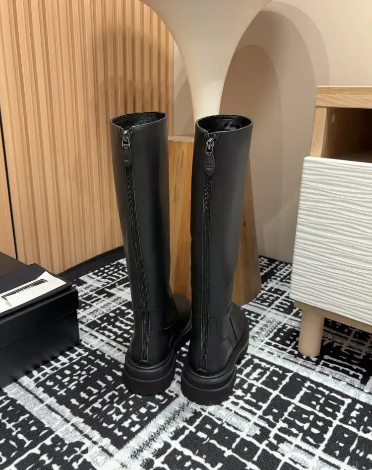 hype Chanel Boots