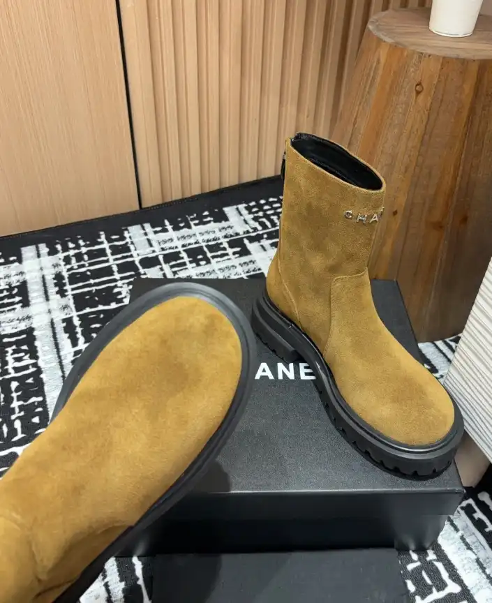 hype Chanel Boots