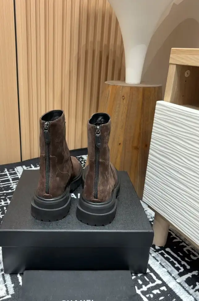 hype Chanel Boots