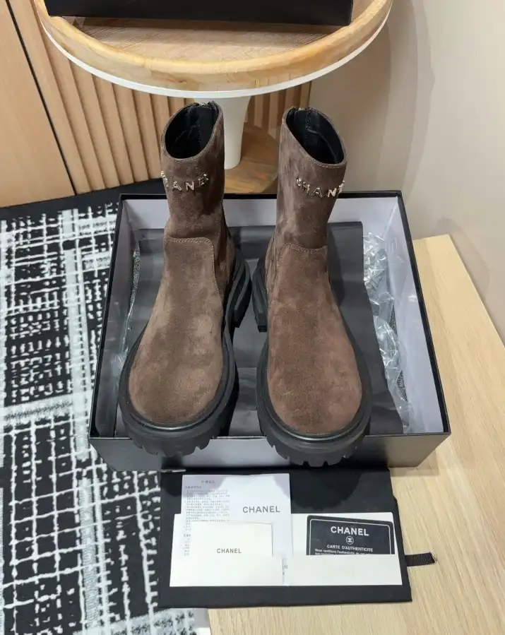 hype Chanel Boots