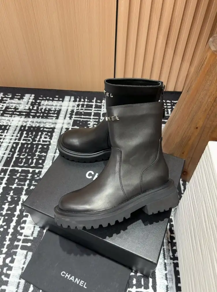 hype Chanel Boots