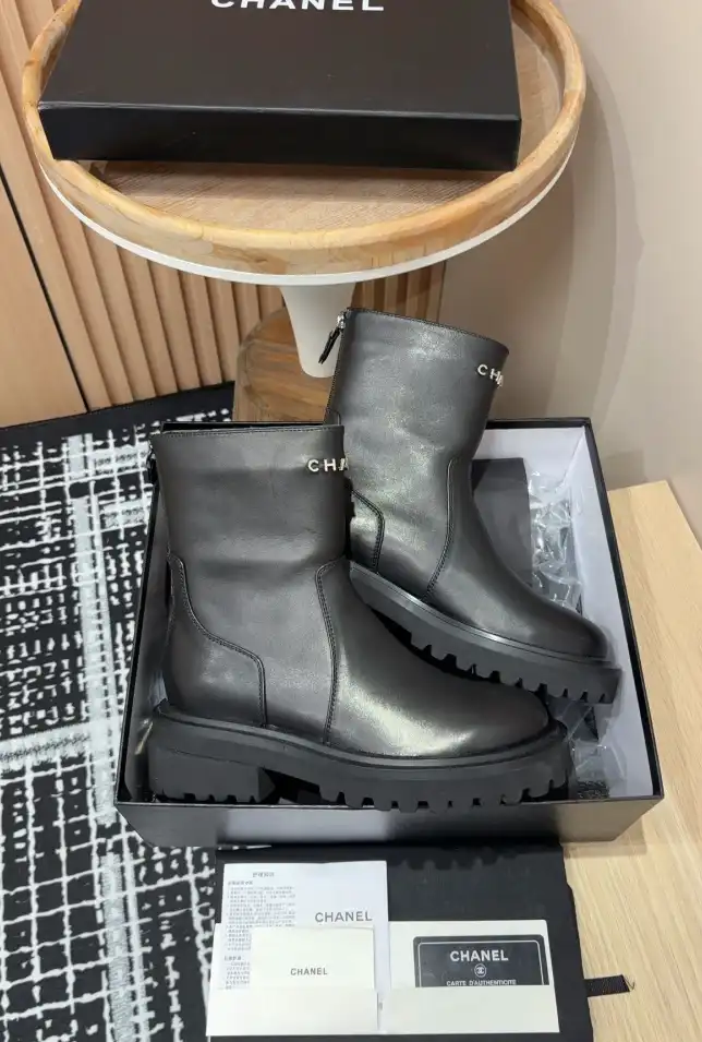 hype Chanel Boots