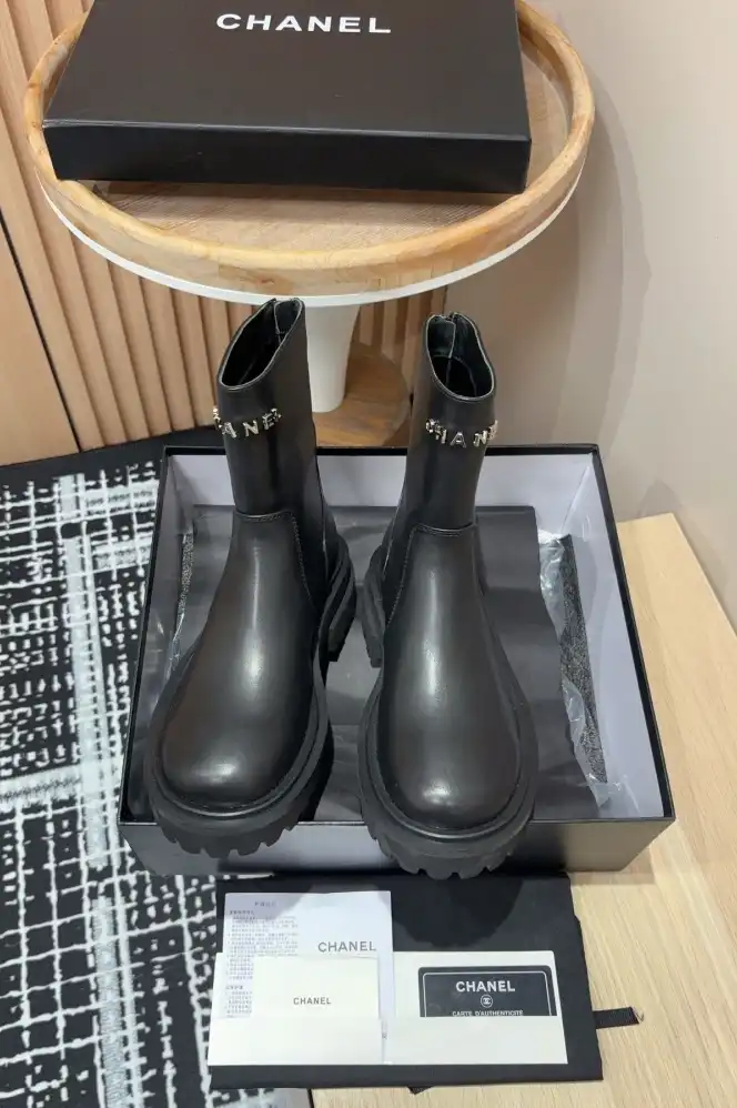 hype Chanel Boots