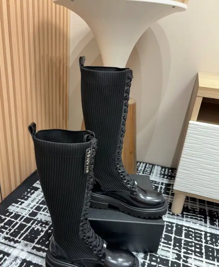 hype Chanel Boots