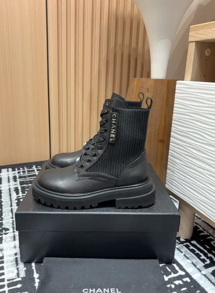 hype Chanel Boots