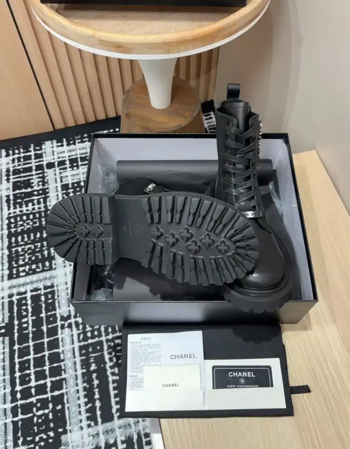 hype Chanel Boots