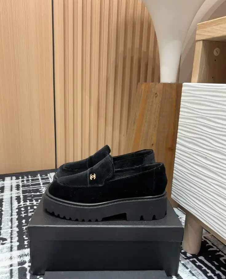 hype Chanel Leather Shoes