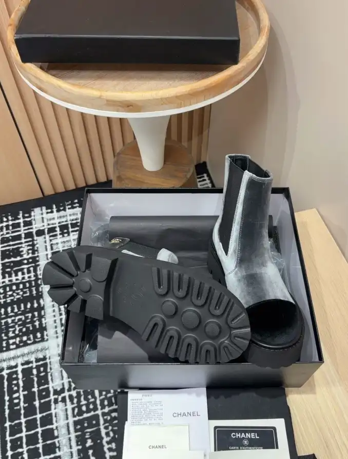 hype Chanel Boots