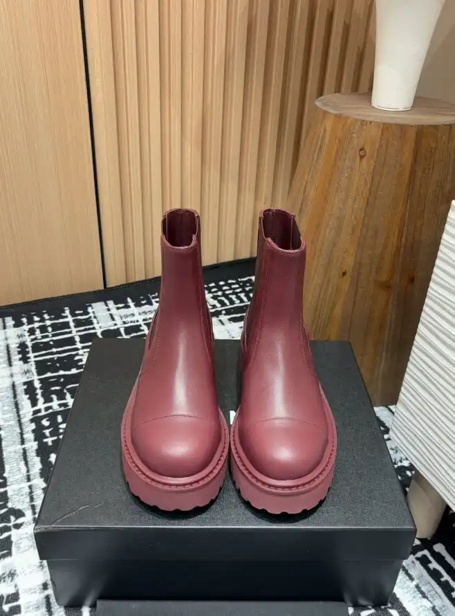 hype Chanel Boots