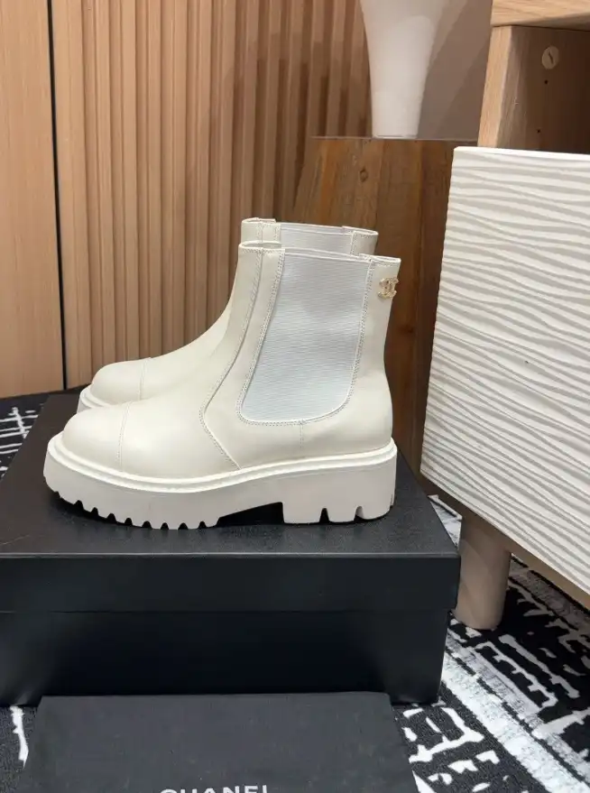 hype Chanel Boots