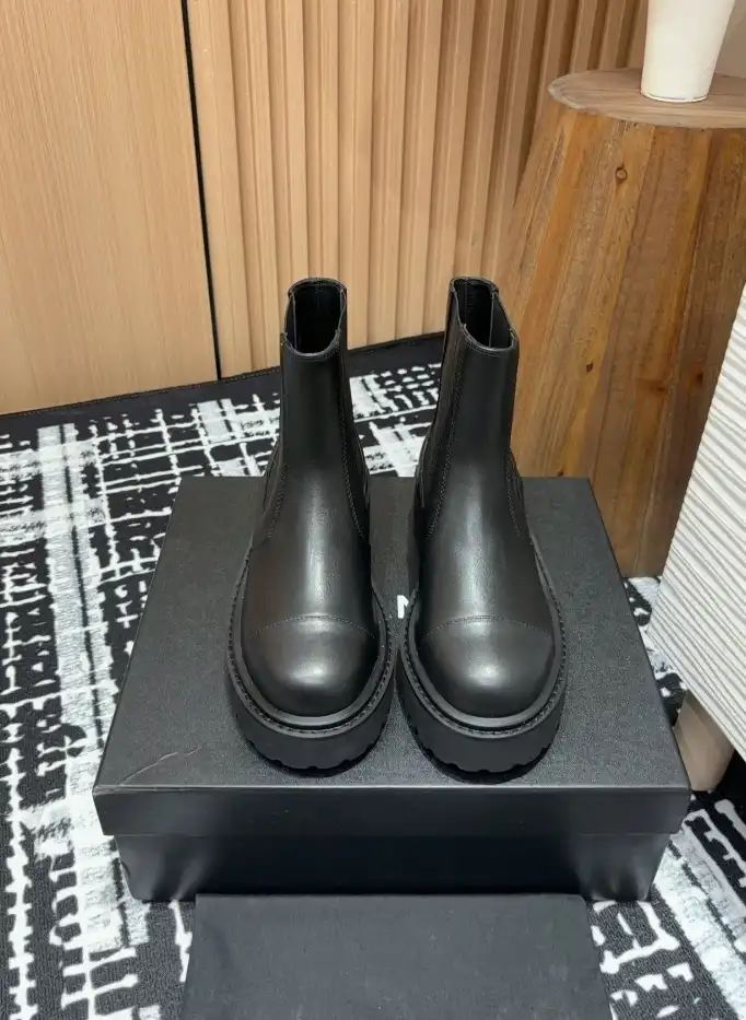 hype Chanel Boots