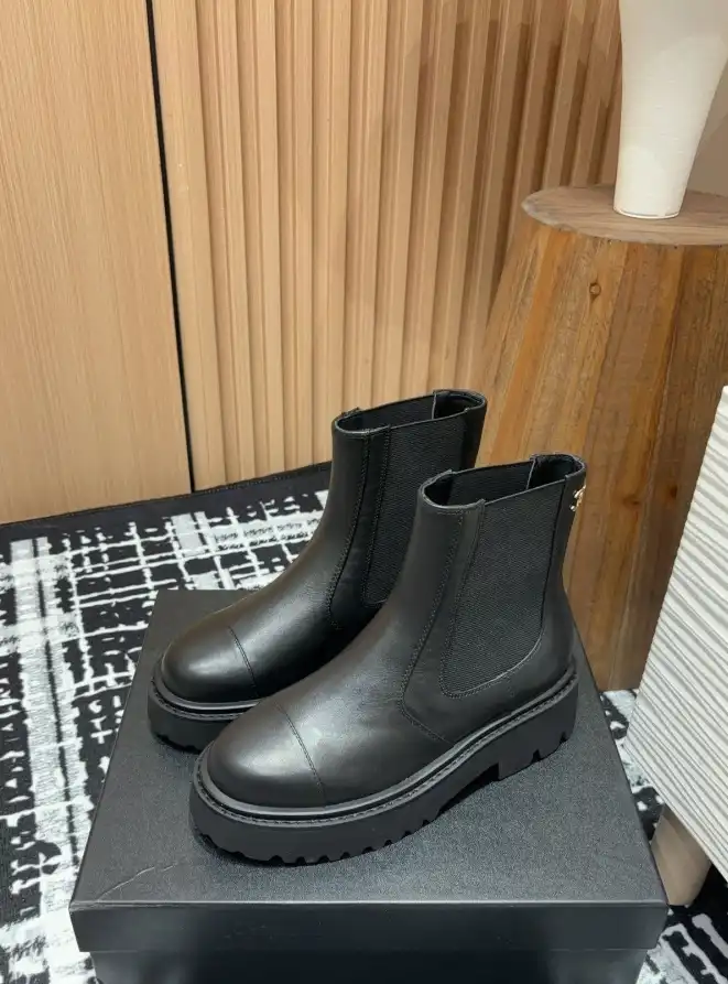 hype Chanel Boots