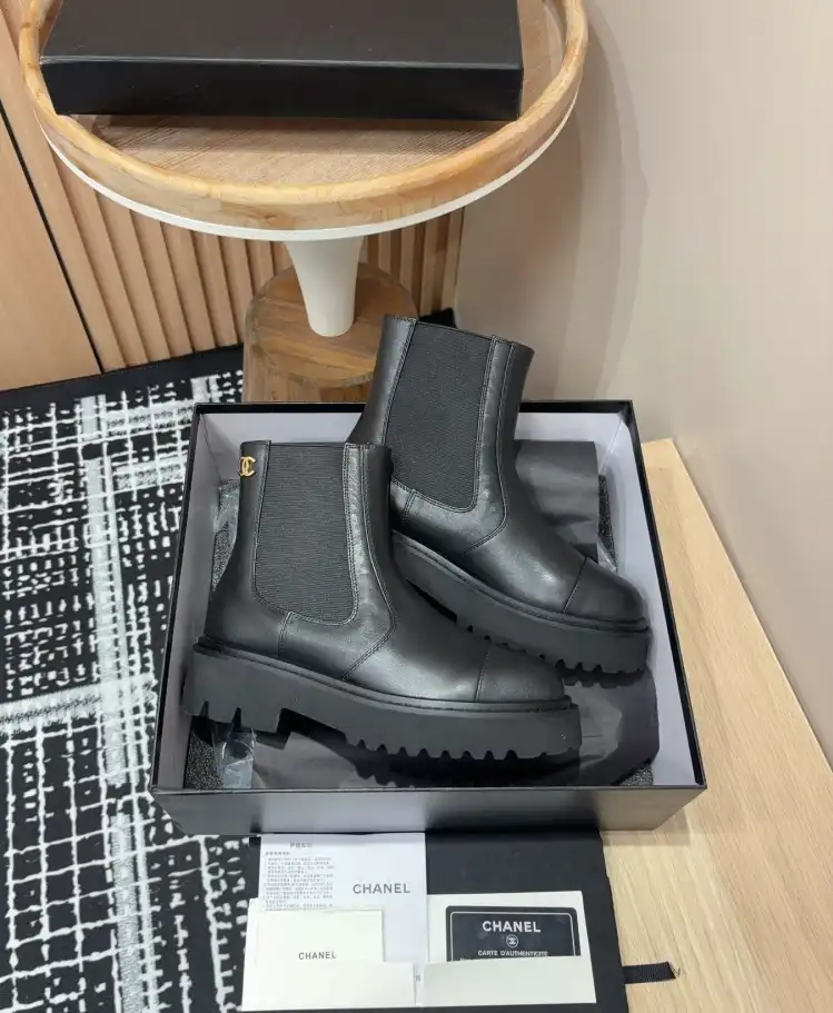 hype Chanel Boots