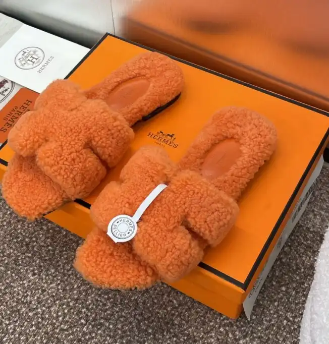 hype Hermes Slippers